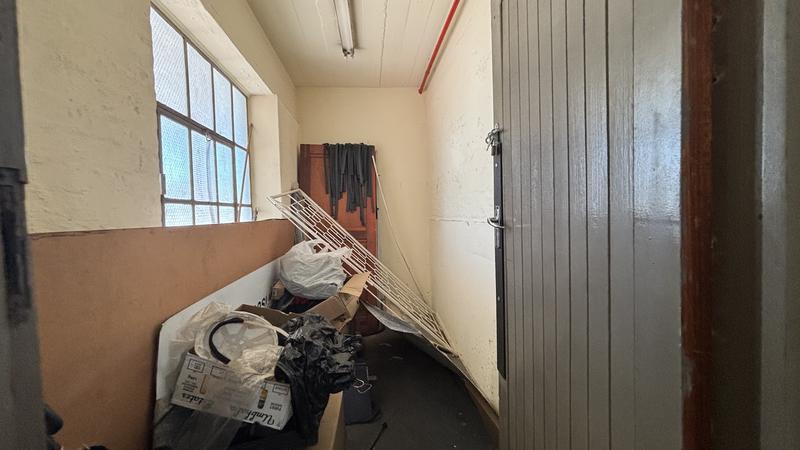 To Let commercial Property for Rent in Paarden Eiland Western Cape